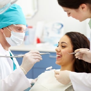  DENTIST